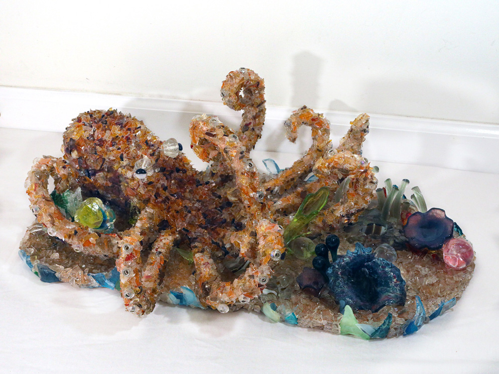 Nani Walu Octopus glass sculpture
