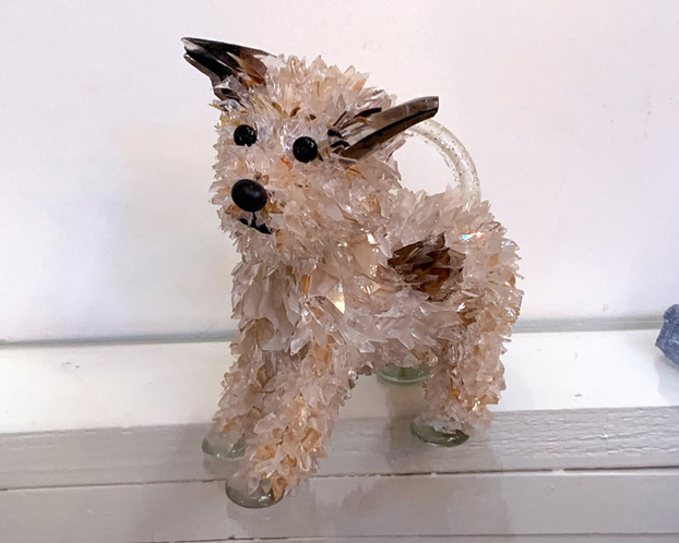 Pow Wow Pointy-eared speckled dog glass sculpture